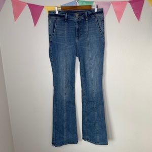American Eagle Hi-Rise Artist Flare Jeans | 14 X-Long